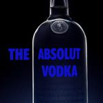 Absolut Vodka lancia la campagna globale "In an absolut world"