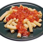 I carabinieri di Ariano Irpino sequestrano 50 kg di passata di pomodoro scaduta 10 anni fa