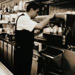 Crisi: Sempre meno italiani consumano fuori casa