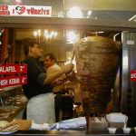 Sicurezza alimentare, Coldiretti: 1 frode su 4 in bar e ristoranti stranieri