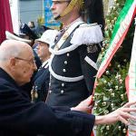 Napolitano alle Fosse Ardeatine: "Riflettere sulla storia e sulle sue lezioni per non ripetere gli errori del passato"