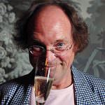 Alcol e salute: per star bene non basta qualche bicchiere in meno