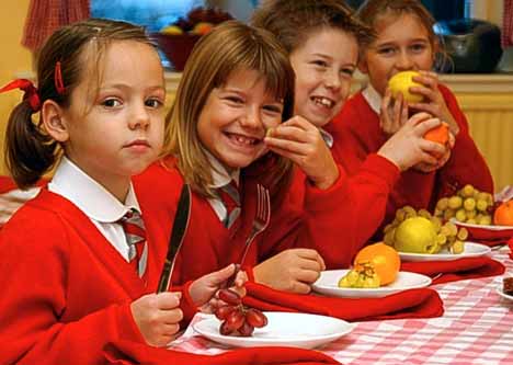Frutta nelle scuole, il modello italiano si presenta