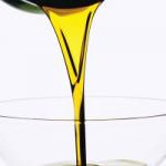 Animali macellati e cuori crudi divorati: così la Governatrice del Canada contro L'Unione Europea