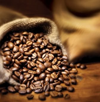 Caffè e bevande gassate non favoriscono il tumore al colon