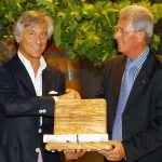 Paolo Bruni riceve il "Premio Speciale" Cantine Due Palme