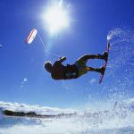 Kite Surf travolto da forte vento: ferito vicino a Roma
