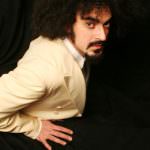 Caparezza primo e unico concerto dell'estate a Milano per la testa riccia più famosa d'Italia