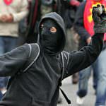 G8, i contestatori si preparano: ecco manuali di battaglia e mappe strategiche