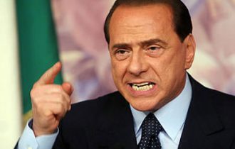 Berlusconi al contrattacco: il G8 parte sotto buoni auspici