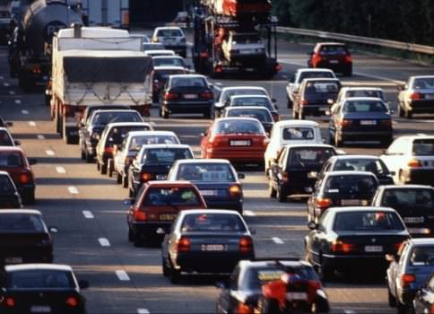 Prezzo settimanale dei carburanti: Lo vogliono i consumatori?