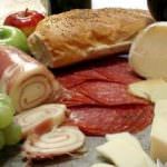 Consumi: Coldiretti, cibi locali per 2 italiani su 3 contro frodi a tavola