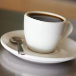 Bere caffè riduce il dolore