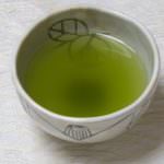 Tè verde: i suoi polifenoli proteggono da cancro, demenza ed Alzheimer