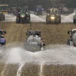 Bruxelles: Lunedì riprenderà la protesta coi trattori