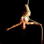 Firenze: Otel Fancy International presenta la trapezista-acrobata Giulia Odori e il musicista Simone Baldini Tosi