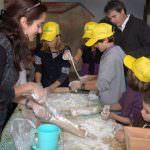 Consumi: Coldiretti, per italiani cibo locale batte grandi marche