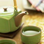 Il tè verde difende i denti dalla carie