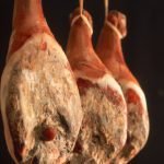 Allarme EFSA: cibi affumicati a rischio cancro