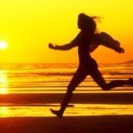 Belle, comode, alla moda, ma poco salutari. Attenzione alle scarpe da ginnastica!