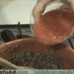 Tagliatelle con ragù alla bolognese - Parte 1 Il ragù (Video)