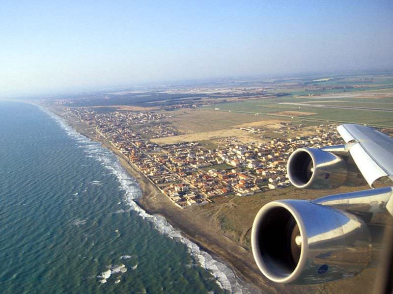 Eruzione in Islanda: Stop ai voli dell'Enac, il risarcimento è possibile?