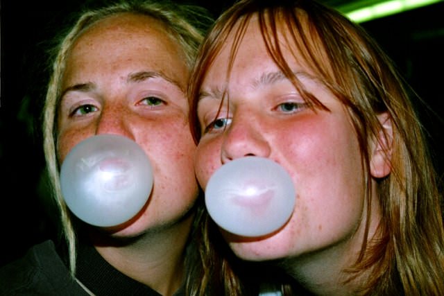 Troppo chewing-gum provoca le rughe