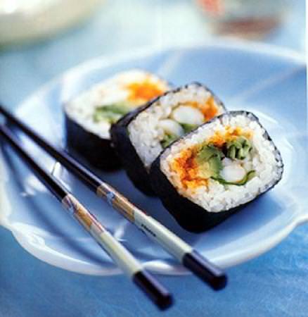 Sushi: i giapponesi lo digeriscono meglio