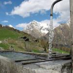 Giornata Mondiale dell'Acqua: L'acqua in bottiglia costa all'ambiente 910 mila tonnellate di Co2 all'anno