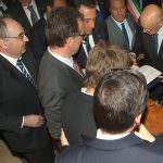 Vinitaly: Gardini consegna a Napolitano il "Vino della Pace"