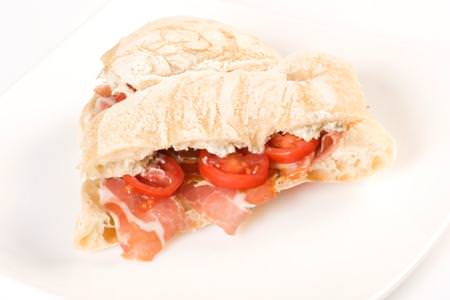 La celebre panineria ‘Ino presenta i panini d’autore “Cremon’Ino” e “San Cargiuga”