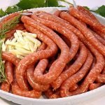 A cottura diretta o come ingrediente, la luganega arricchisce piatti e pietanze con sapori intensi e decisi