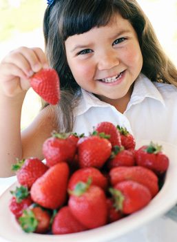 Poca frutta e verdura rende i bambini più soggetti a stitichezza