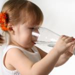 Alimentazione e idratazione dei bambini: Il ruolo dei genitori è determinante