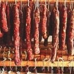 Un gruppo di esperti difende la luganega