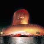 Bordeaux, Vinexpo 2011: en plein, rien ne va plus per vini e liquori. La novità del Faro Museo