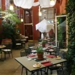 L'Enterprise Hotel di Milano apre in giardino il "Relax Restaurant" e inaugura il Garden Lunch 2011