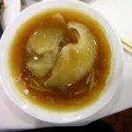 Cina, gli ambientalisti attaccano: basta pinne di squalo nei matrimoni