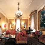 Perché non offrire anche un soggiorno storico agli sposi?