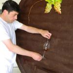 Siciliamo? Sì, certo, con la botte di cioccolato di Modica, realizzata da Nicola Fiasconaro