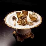 Oro e cioccolato: la Fenice d'oro di Dubai è la cupcake più preziosa del mondo