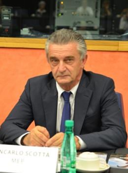Giancarlo Scottà, eurodeputato al Parlamento Europeo: intervista esclusiva di Newsfood.com