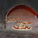 Pizza, presto una guida Gambero Rosso dedicata alla scuola di Napoli