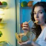 Se mangi di notte, ingrassi di più