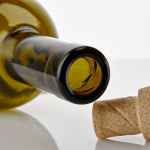 E' nato il tappo in sughero che si svita e si riavvita!