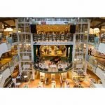 Inaugurazione Eataly Milano: Farinetti superstar, un Oscar da "Oscar" al Teatro Smeraldo