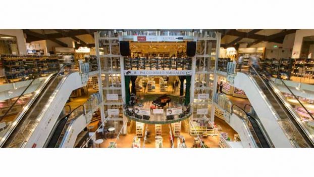 Inaugurazione Eataly Milano: Farinetti superstar, un Oscar da “Oscar” al Teatro Smeraldo