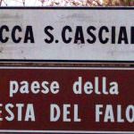 Rocca San Casciano: iniziato l’allestimento dei pagliai in vista della Festa del Falò di sabato 26 Aprile