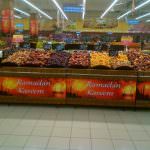 Apofruit Italia col marchio Solarelli sbarca negli Emirati Arabi