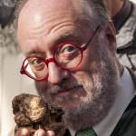 Edoardo Raspelli:  LA STAMPA, 24 gennaio 1985, 30 anni di recensioni, 40 di critica gastronomica… e 50 chili in più